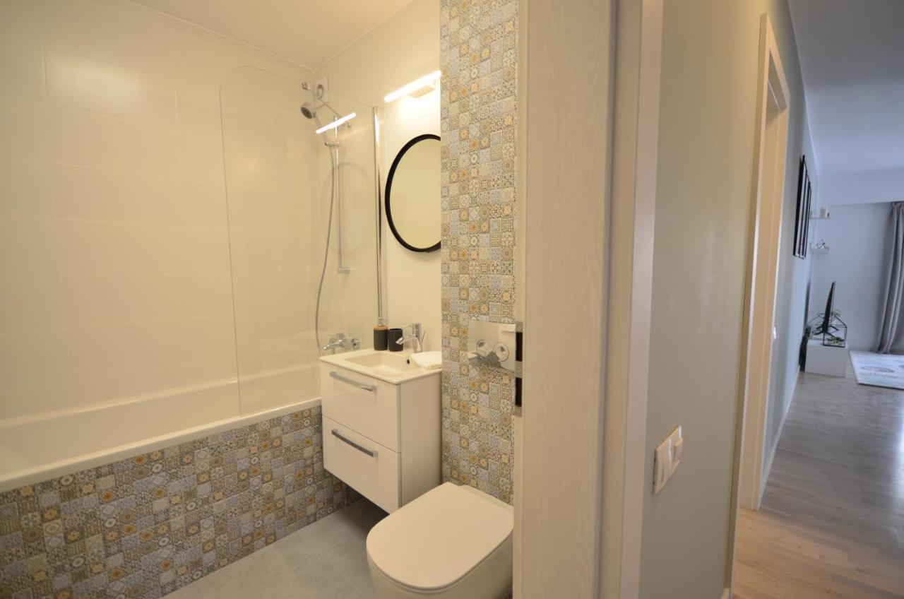 Daniel Luxury Apartment คลูจ-นาโปกา ภายนอก รูปภาพ